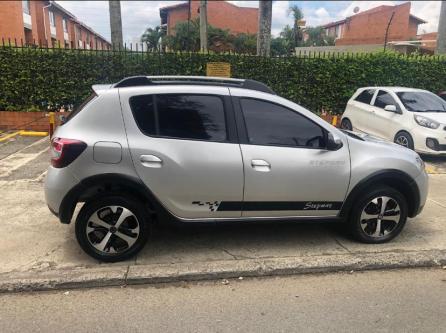 OFERTA RENAULT STEPWAY 2018 en Cali - Imagen 3