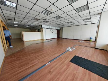 OFFICE FOR RENT 1771 SQFT ONLY 175,000 in Al Ain - Image 3