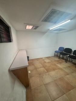 OFICINA SEMI AMUEBLADA EN RENTA, ¡EXCELENTE UBICACIÓN! en Colonia Roma - Imagen 2