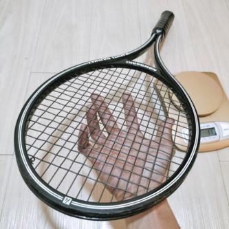ORIGINAL KAWASAKI GRAPHITE RULERMAX TENNIS RACKET USED … in Singapore - Image 1