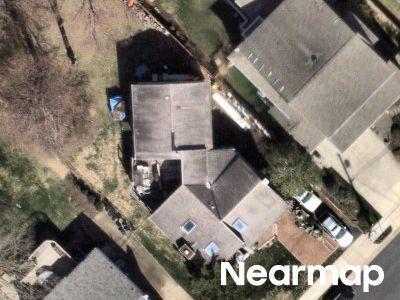 Oak St SW in Reston - Image 1