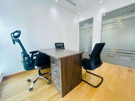Office Workspace for Rent // Affordable // 24/7 Access in Abu Dhabi - Image 4