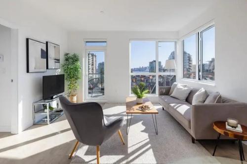 One53 and One33 in North Vancouver - Image 1