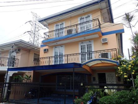 Overlooking House for RENT in Secured Subvision in Tisa, Cebu in Cebu City - Image 2