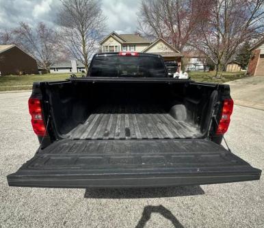 PICKUP TRUCK FOR SALE OR FOR RENTAL in Cleveland - Image 4