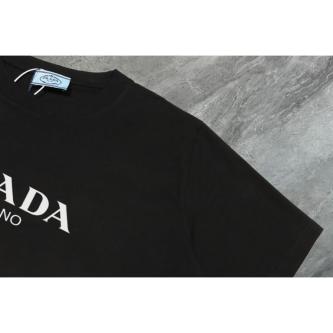 PRADA/PRADA 2026 Early Spring New Style Short-Sleeved … in Taman Johor Jaya - Image 1