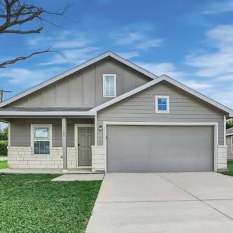 PRIVATE OWNER AND AFFORDABLE HOME FOR RENT in Tampa - Image 1