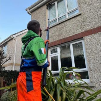 PROFESSIONAL WINDOW CLEANING in Dublin - Image 1