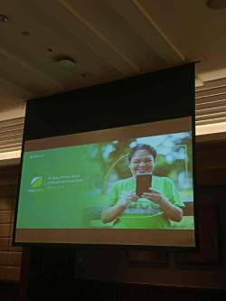 PROJECTOR FOR RENT With 6'X8' Screen in Plain View - Image 2