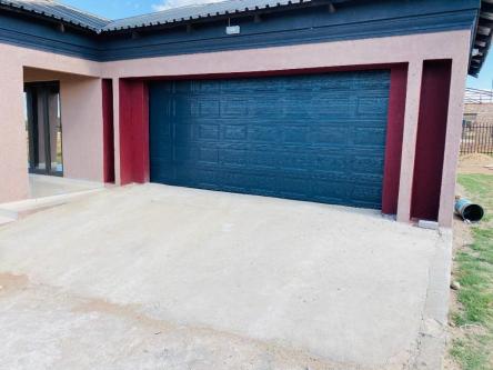 PROPERTY DEVELOPER in Bronkhorstspruit - Image 1