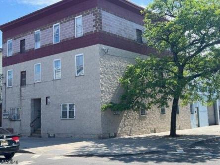 Pacific St, Newark, Home For Rent in Newark - Image 1