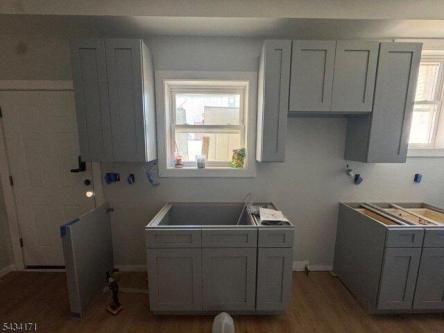 Pacific St Unit,newark, Home For Rent in Newark - Image 1