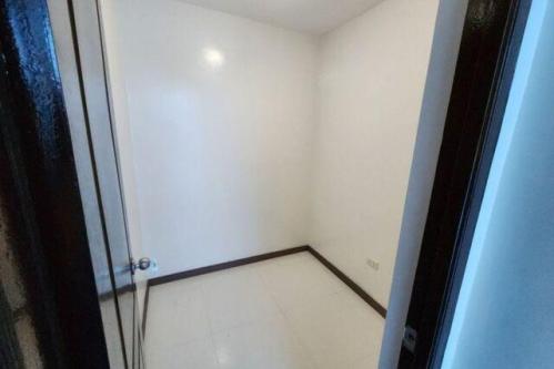 Pansol, Quezon, Townhouse For Rent in Quezon City - Image 1