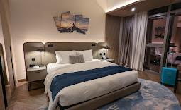 Paramount Hotel Midtown in Dubai - Image 2