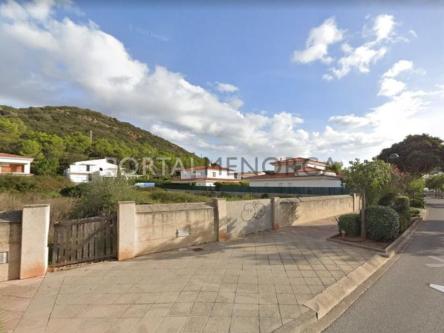 Parcela edificable en venta en Ferreries en Mahón - Imagen 1