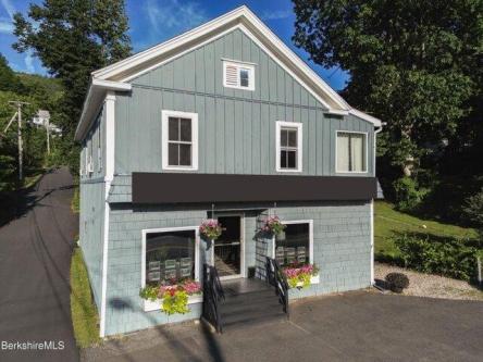 Park St Unit St, Great Barrington, Home For Rent in Albany - Image 1