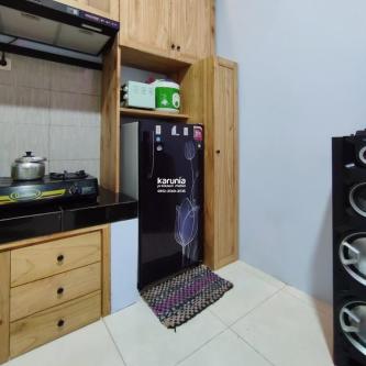 Pembuatan Kitchen Set Kayu Minimalis Solo Raya in Yogyakarta - Image 4