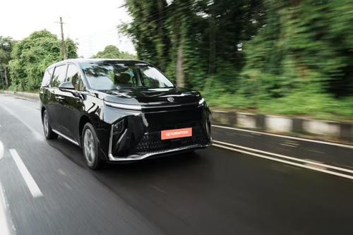 Performance & Charging How Practical Is the MG M9 in Mumbai - Image 1