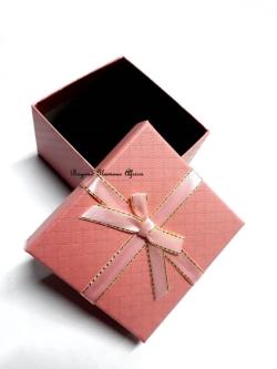 Pink Cardboard Watch gift box in Kikuyu - Image 1