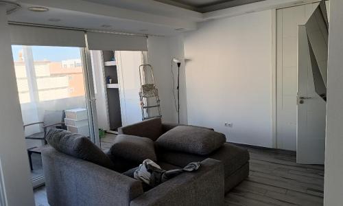 Pintura de edificios en general en Torremolinos - Imagen 3