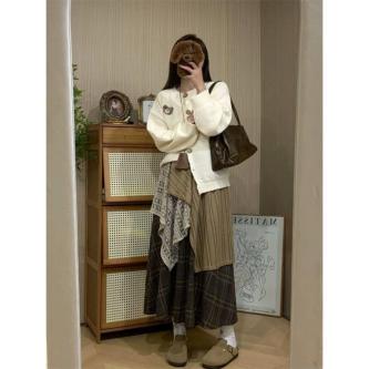 Plaid Ruffled Long Skirt in Subang Jaya - Image 1