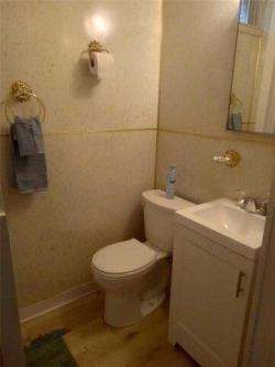 Poplar Grove Dr Ne, Atlanta, Home For Rent in Atlanta - Image 1