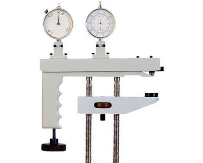 Portable rockwell hardness testing machine in Miraj - Image 1