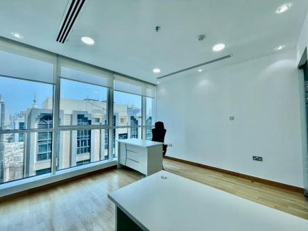Prime Location | Ready to Move In | ADDC Included in Abu Dhabi - Image 5