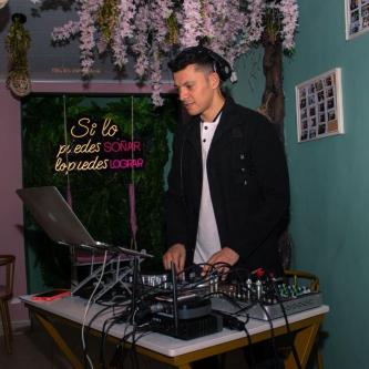 Producciones AR by DJ Alejandro Rincón en Bogotá - Imagen 2