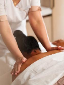 Professional Relaxation & Deep Tissue Massage Service in George Town - Image 1
