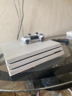 Ps4 pro craquer à Abidjan - Photo 2