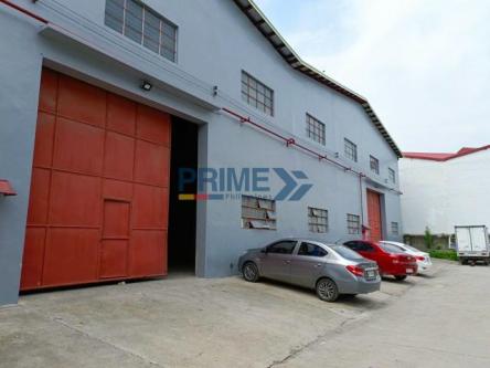 Punturin, Valenzuela, House For Rent in Bignay - Image 1