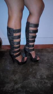 QUIERES UN MAAMADA RICA GARGANTA PROFUNDA CHUPADA RICA PAPI SEXO en Caracas - Imagen 1