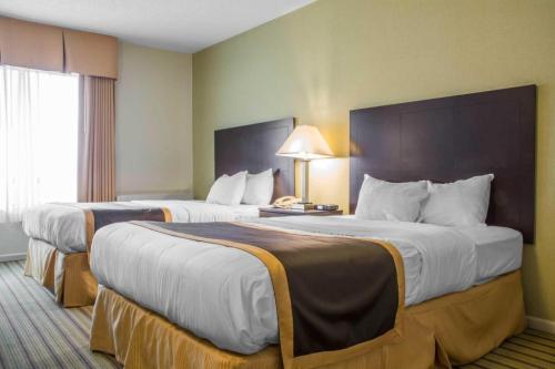 Quality Inn in Prince Albert - Image 1
