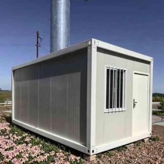 Quick Assembly Mobile Container House | Removable Roller Shutter in Odessa - Image 2
