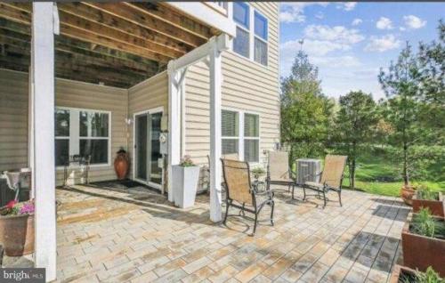 Quince Trace Ter, Gaithersburg, Home For Rent in Gaithersburg - Image 1