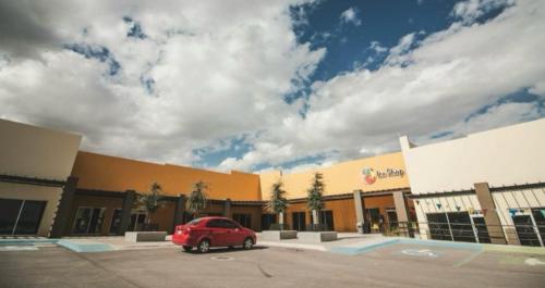 RENTA DE LOCALES COMERCIALES EN PLAZA R ALMADA en Chihuahua - Imagen 1