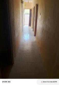 *RENTALS OF 5BRM HOUSE ABOFU, ACHIMOTA* . in Dome - Image 8