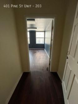 RETAIL SPACE NOT APARTMENT in Abilene - Image 1