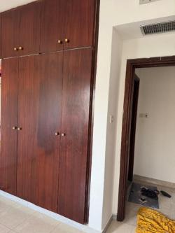 ROOM FOR RENT WITH ATTACHED BATHROOM in Abu Dhabi - Image 3