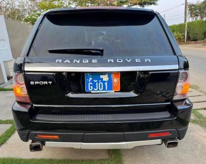 Range Rover HSE Sport 2008 à Abidjan - Photo 2