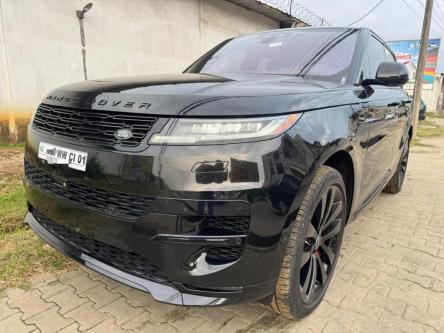 Range Rover Sport P530 2024 à Abidjan - Photo 3