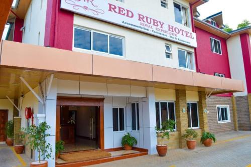 Red Ruby Hotel in Kenya - Image 1