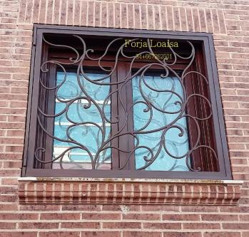 Rejas para la casa en Talavera de la Reina - Imagen 1