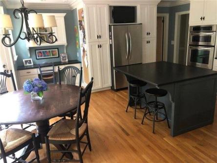 Ridge Valley Rd Nw, Atlanta, Home For Rent in Atlanta - Image 1