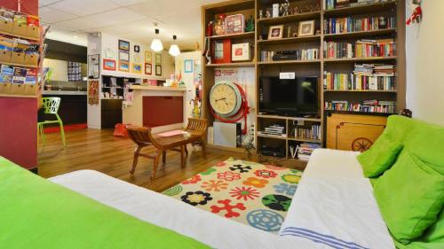 River City Inn in Singapore - Image 1