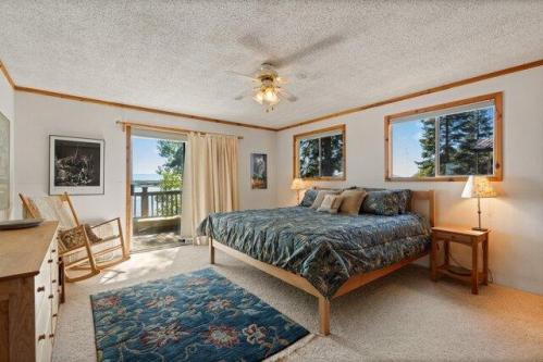 Rocky Point Rd Unit A, Klamath Falls, Home For Rent in Medford - Image 1