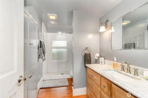 S Court St, Seattle, Home For Rent in Seattle - Image 1