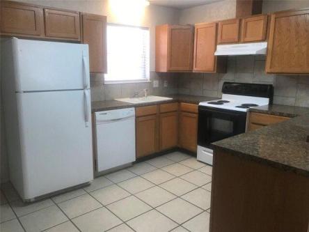 S Th St, Abilene, Home For Rent in Abilene - Image 1