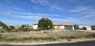 S Zuni Rd in Avondale - Image 1
